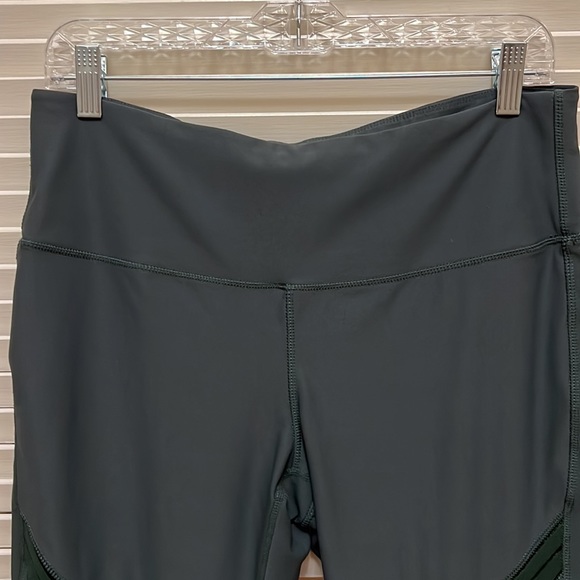 Avia Athletic Leggings / Joggers / Exercise / Running Pants in Green, Size Large - Picture 3 of 15